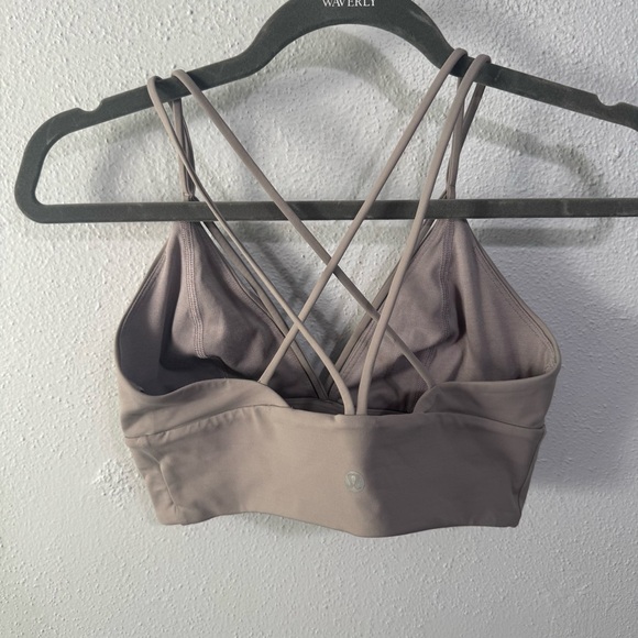 lululemon athletica  pushing limits Strappy Sports Bra - light purple size 8 - Picture 4 of 5